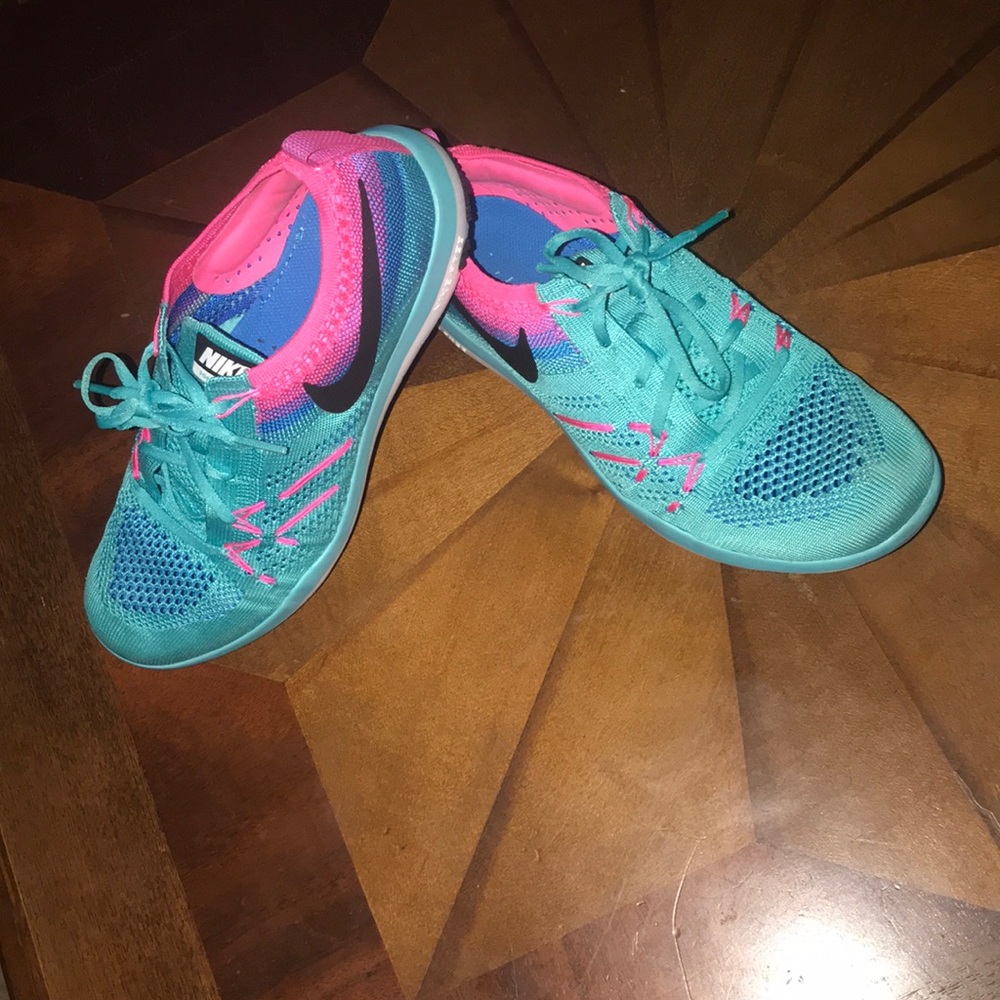 Nike Free tennis shoes